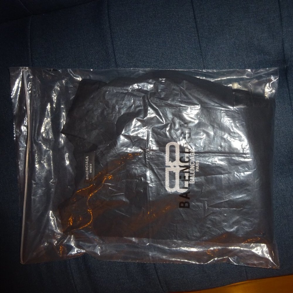 BALENCIAGA men's T-shirt